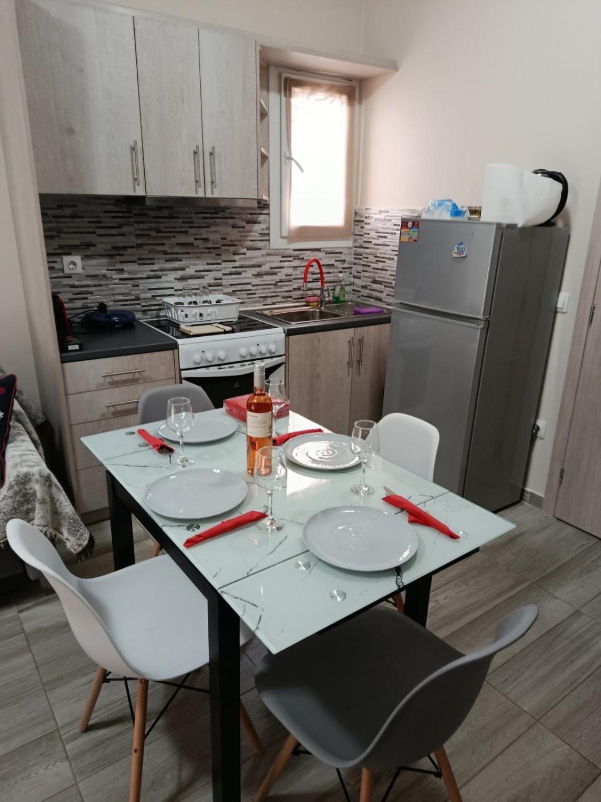 Alimos Apartments 아테네 외부 사진